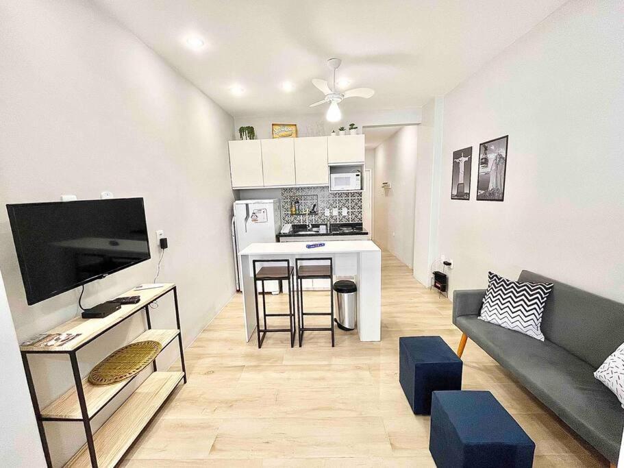 Duas Quadras 3 * Rio de Janeiro